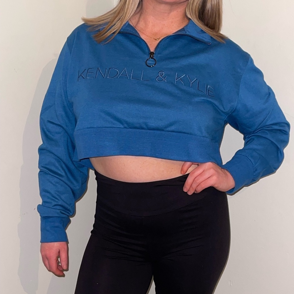 Kendal & Kylie Crop Sweatshirt